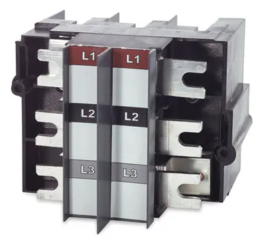 APC BY Schneider Electric S/A Breaker Adaptor 3P T3, image 4