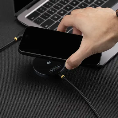StarTech.com Snap Your Device into Place for Fast QI2.2 Charging up to 25W - 6.6 ft (2M) Teth, image 6