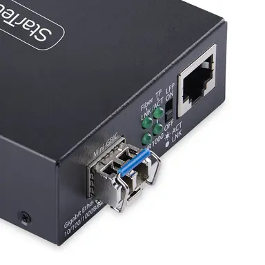StarTech.com Single-Mode (SM) LC Fiber Media Converter for 10/100/1000 Networks, Standalone, image 8
