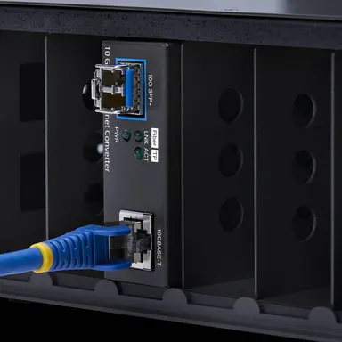 StarTech.com Convert 10GBASE-T Copper (RJ-45) to 10G Fiber via an Open SFP+ Slot - Supports, image 8