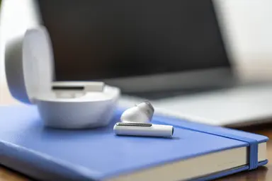 HP Poly Voyager Free 60/60+ Microsoft Teams Certified White Earbuds (2 Pieces), image 6