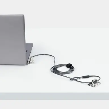 StarTech.com 3-in-1 Universal Laptop Lock 6.6 ft (2M), Master Keyed Locking Cable, Computer, image 4