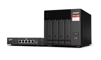 Qnap Desktop 4-BAY NAS/ISCSI Ip-San AMD Ryzen V1000 Series V1500B 4C/8T 2.2 GHz