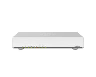 Qnap Qhora 301W: Dual 10 GB WIFI 6 AX3600